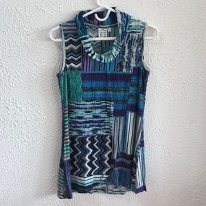 A sleeveless cowl neck tunic top Size Small. NWOT.